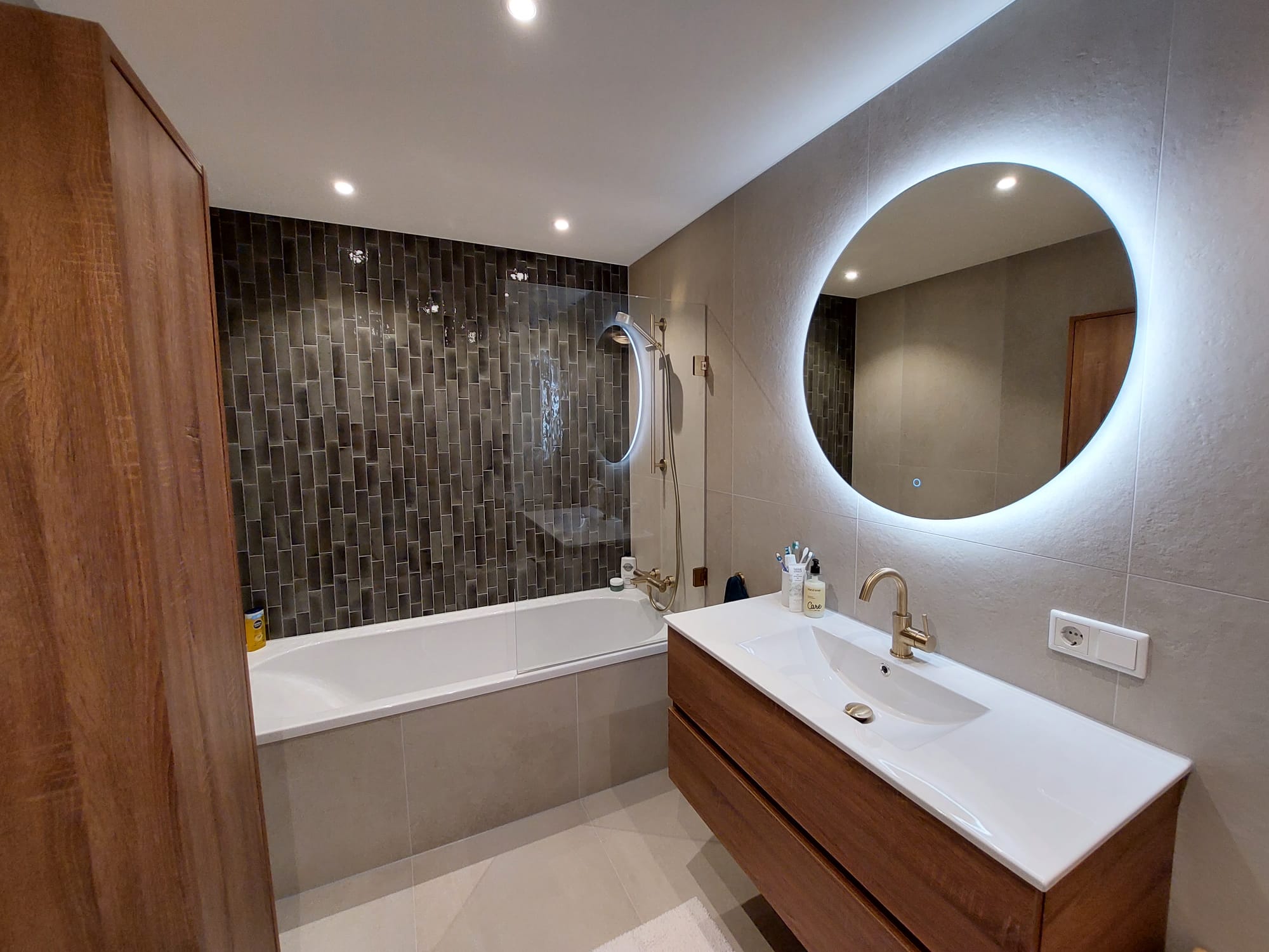 Moderne-badkamer-tegelwerk-01