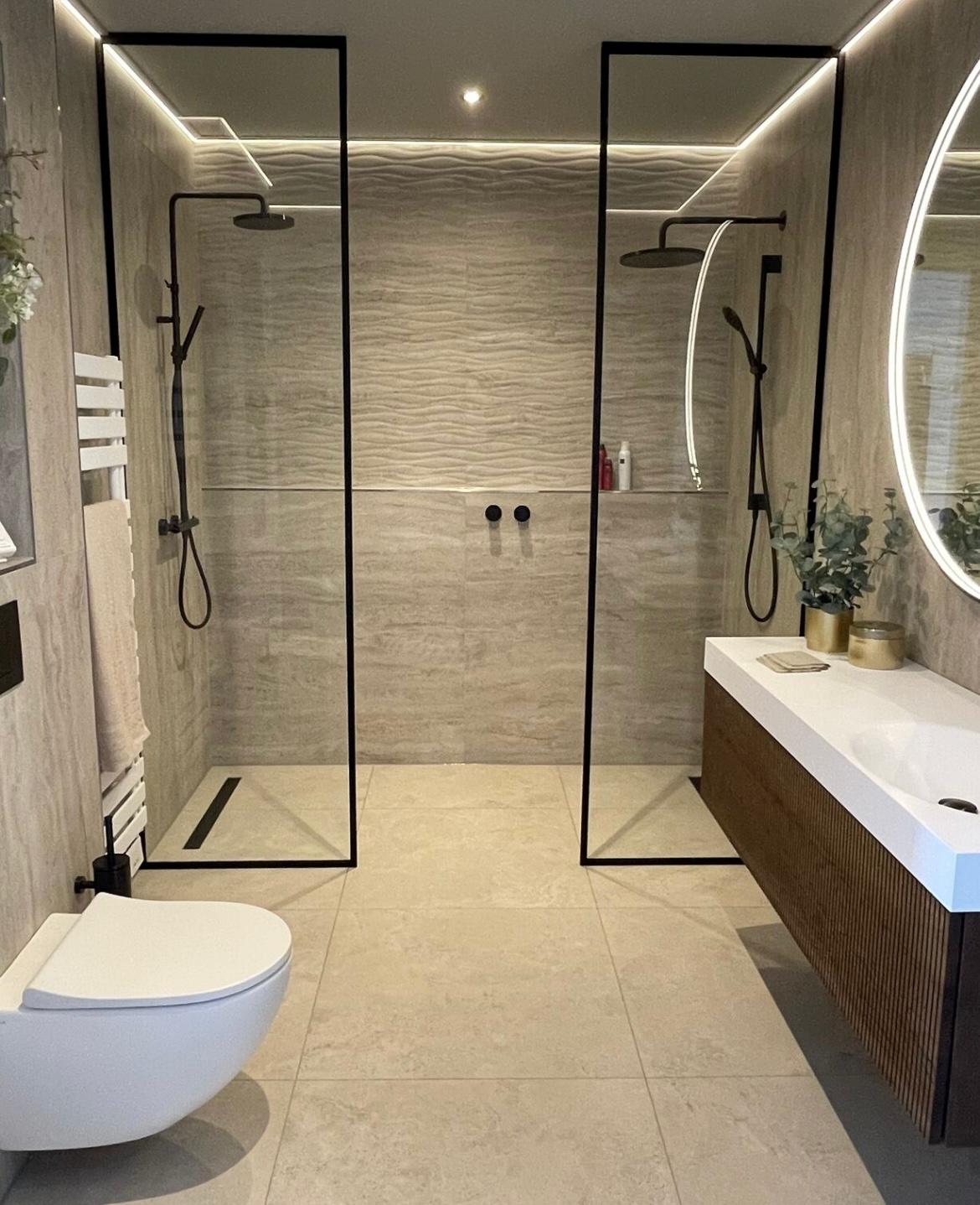 Tegelwerk-Badkamer-dubbele-douche-02